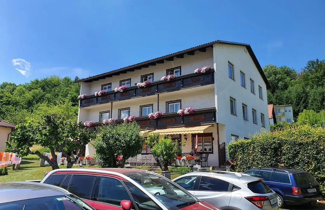 Villa Retro-1
